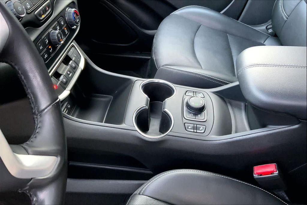 used 2022 GMC Terrain car, priced at $23,333