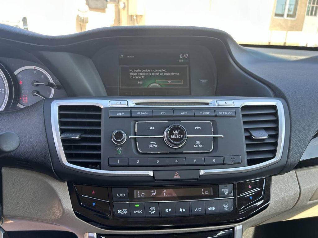2016 White Honda Accord
