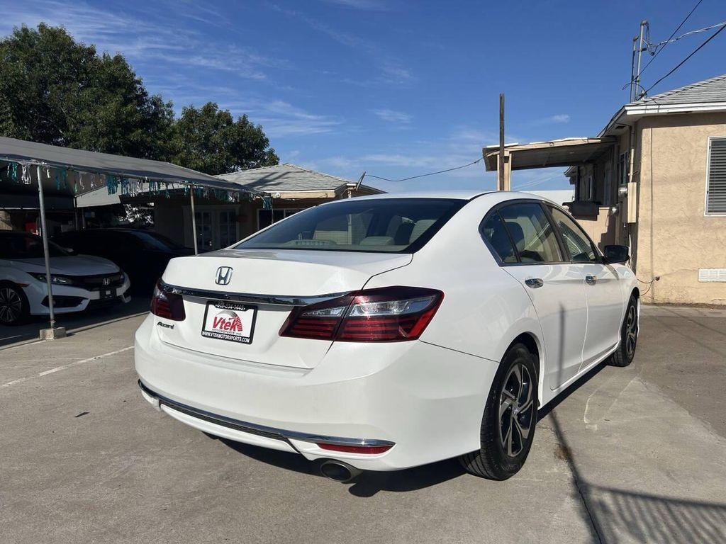 2016 White Honda Accord