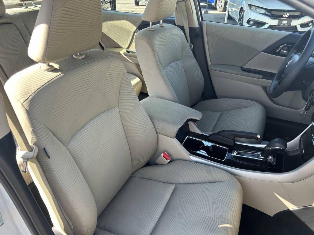 2016 White Honda Accord