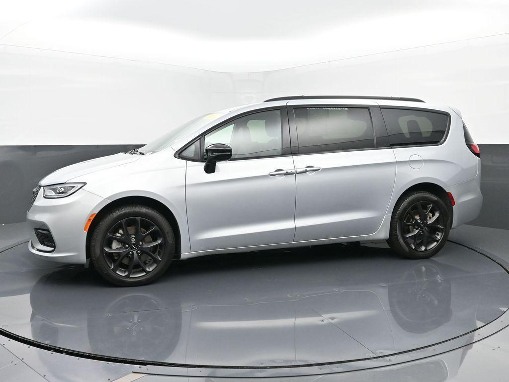 used 2023 Chrysler Pacifica car, priced at $38,999