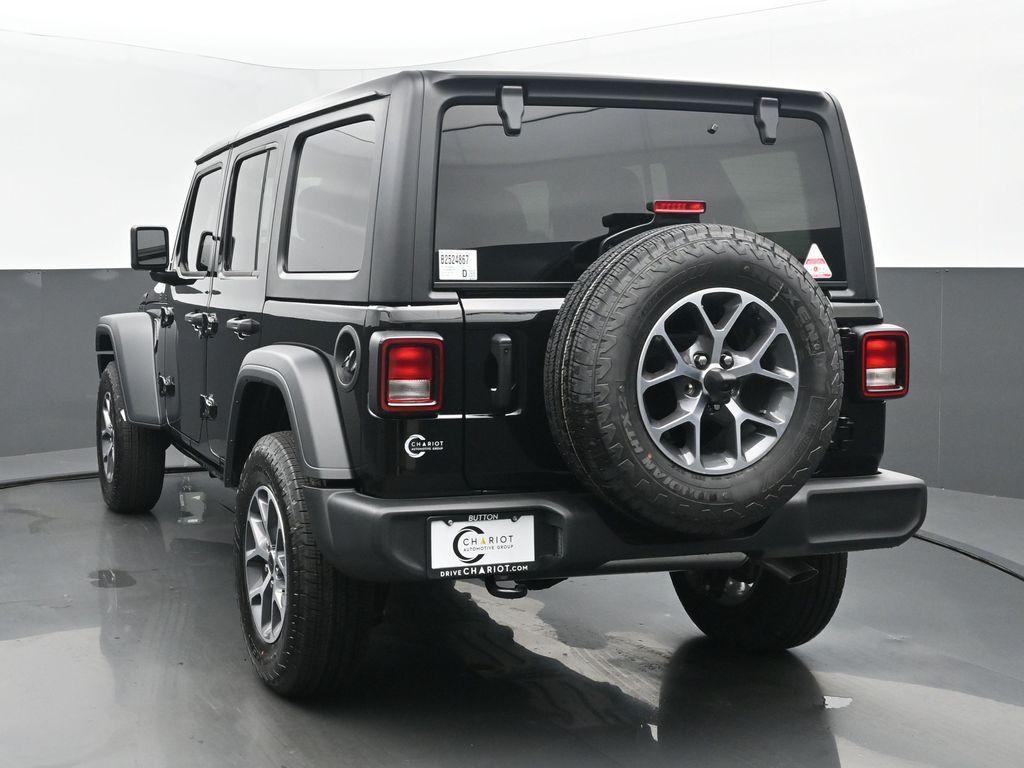 new 2025 Jeep Wrangler car, priced at $41,370