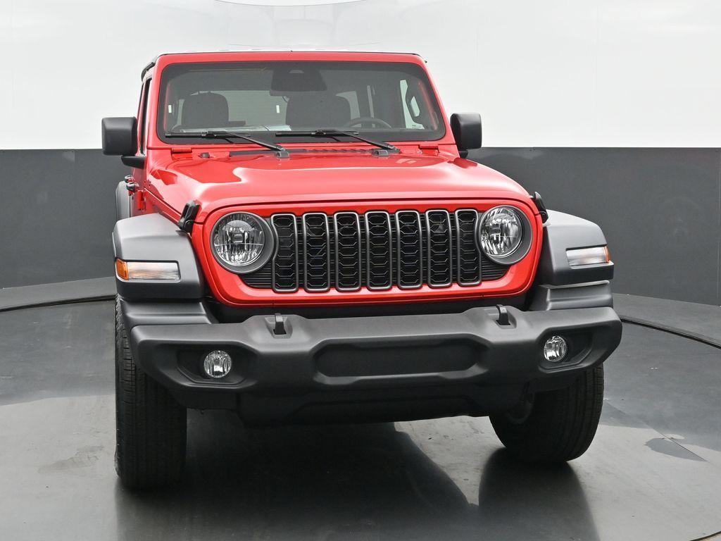 new 2025 Jeep Wrangler car, priced at $43,260