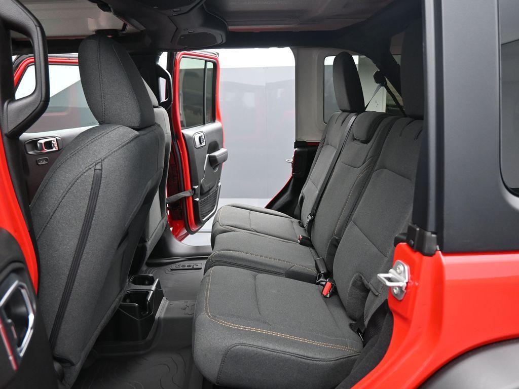 new 2025 Jeep Wrangler car, priced at $43,260