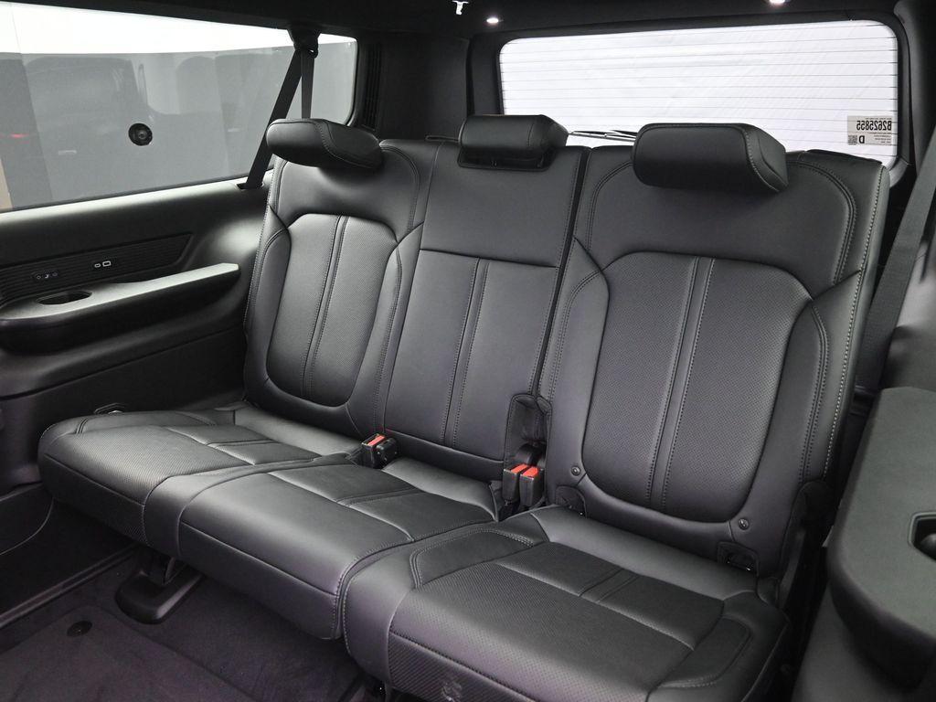 new 2026 Jeep Grand Wagoneer L car, priced at $78,351