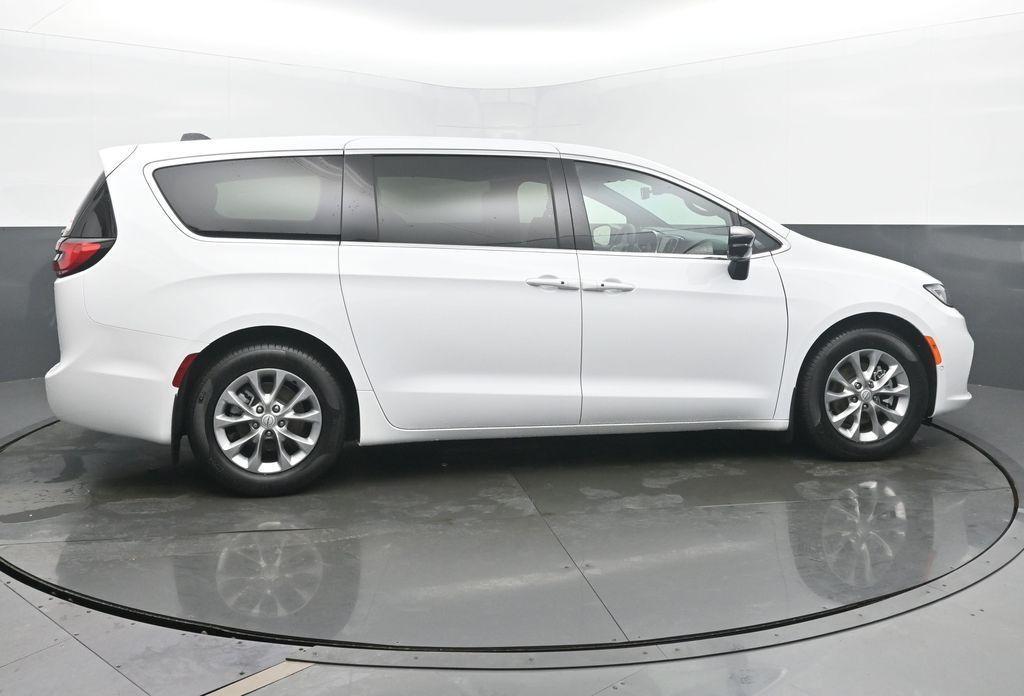 new 2026 Chrysler Pacifica car, priced at $50,267