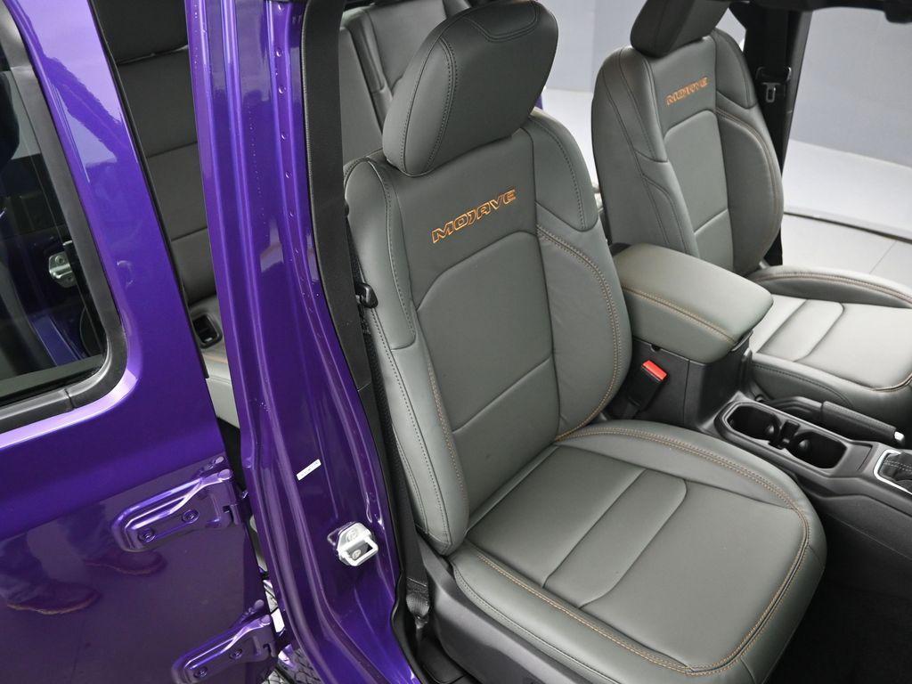 new 2026 Jeep Gladiator car, priced at $59,002