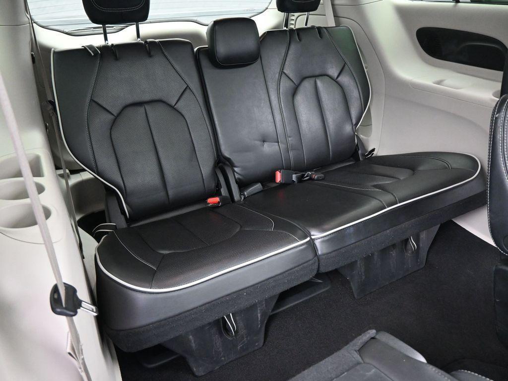 used 2023 Chrysler Pacifica car, priced at $26,999