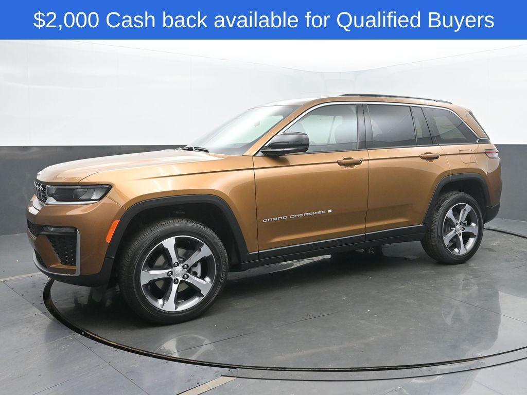 new 2026 Jeep Grand Cherokee car, priced at $45,927