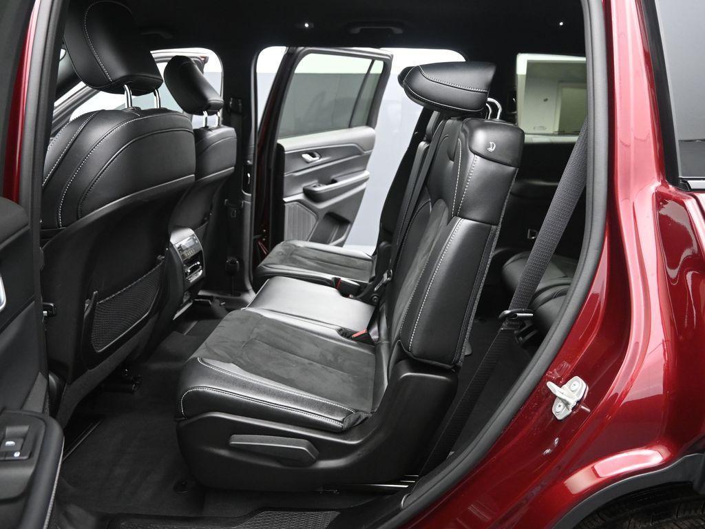 used 2024 Jeep Grand Cherokee L car, priced at $33,999