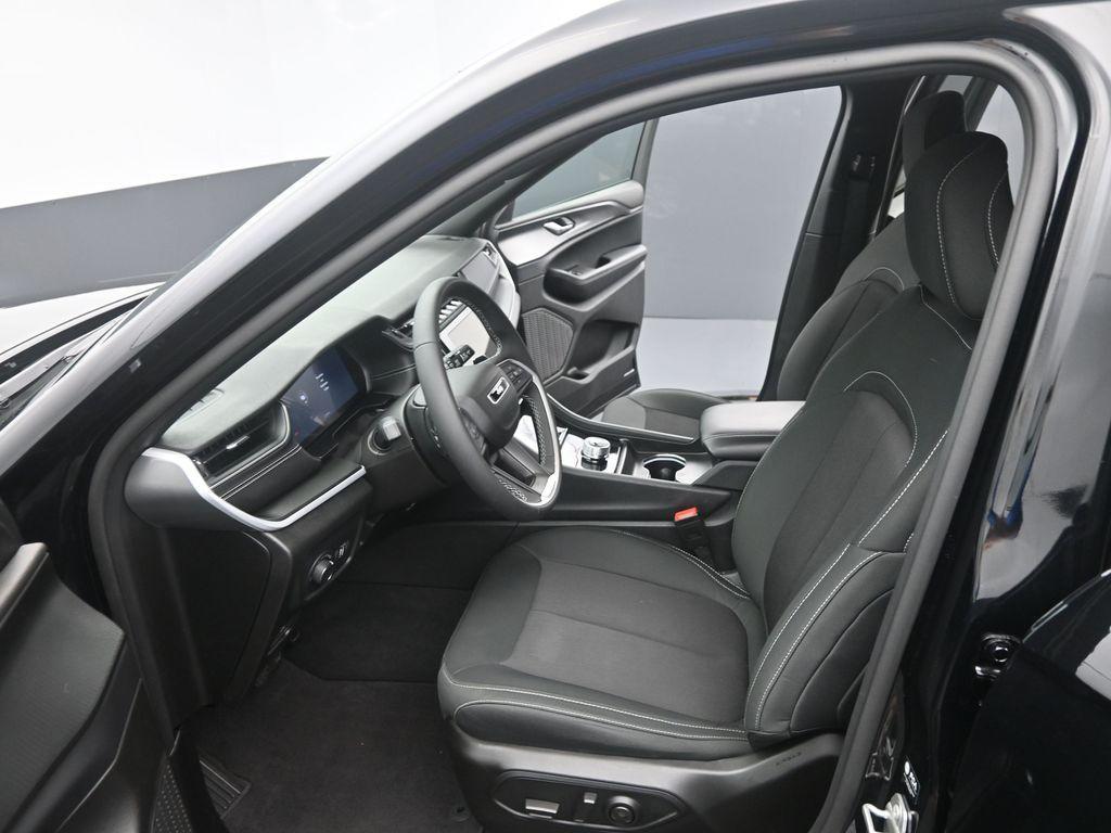 used 2024 Jeep Grand Cherokee car, priced at $32,999