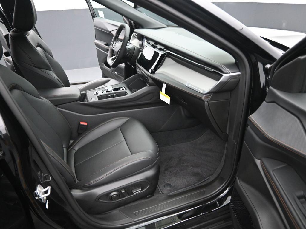 new 2026 Jeep Cherokee car, priced at $44,388