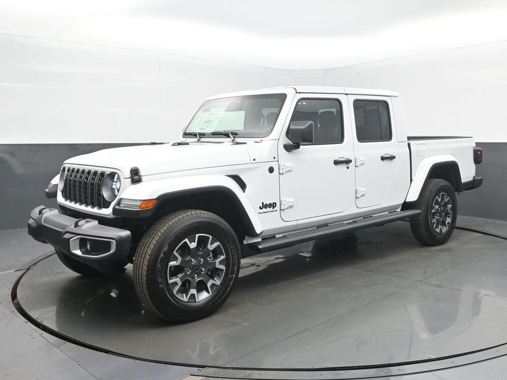 new 2026 Jeep Gladiator car, priced at $49,440