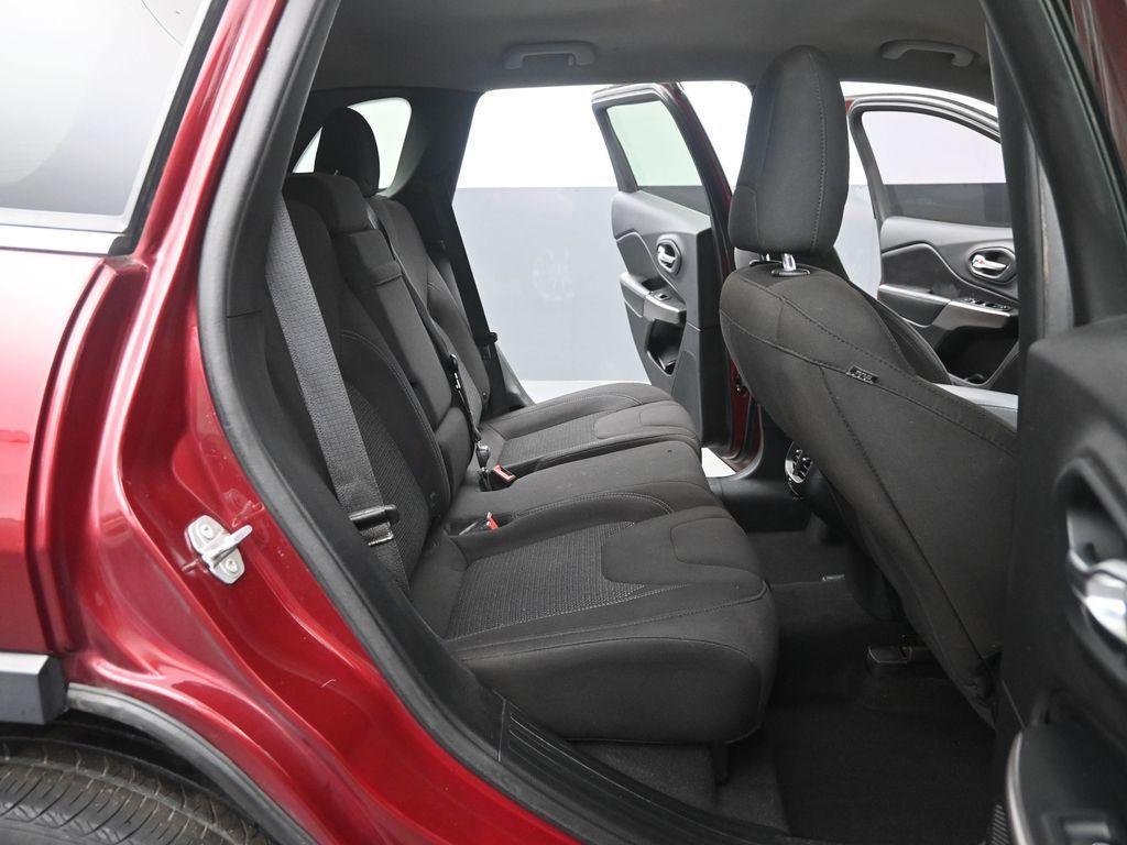 used 2019 Jeep Cherokee car, priced at $14,900