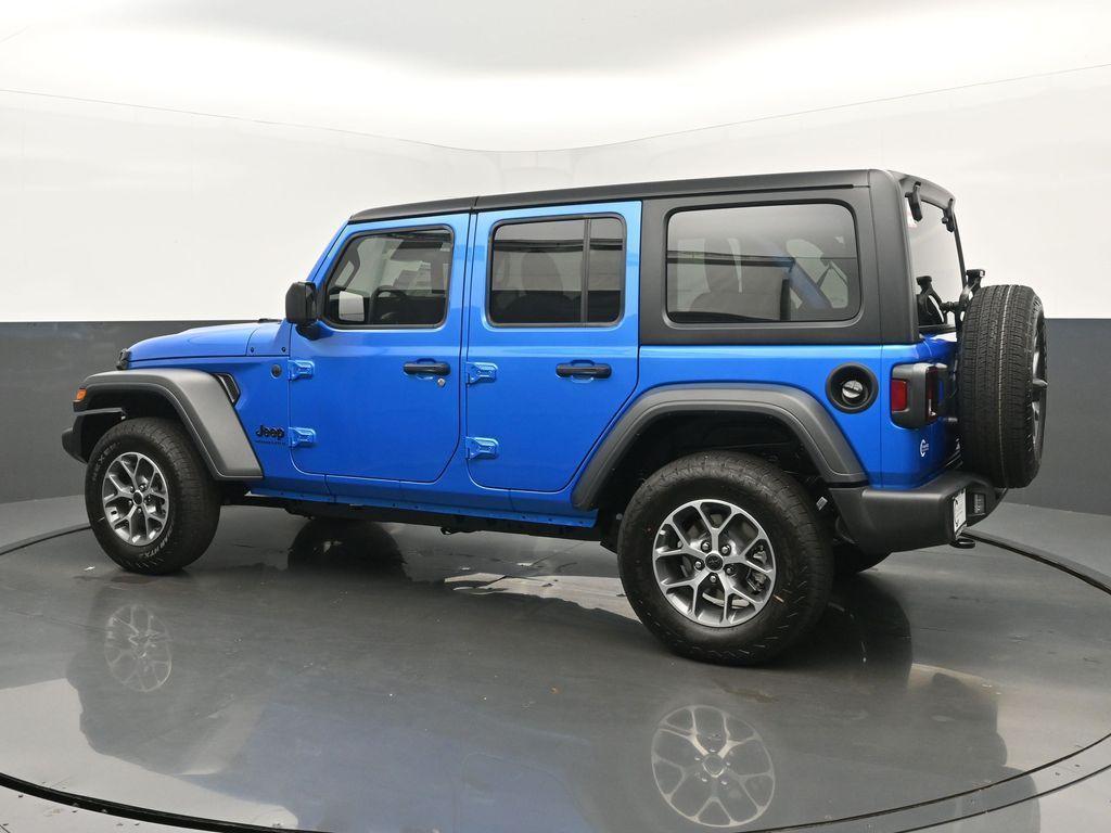 new 2025 Jeep Wrangler car, priced at $41,370