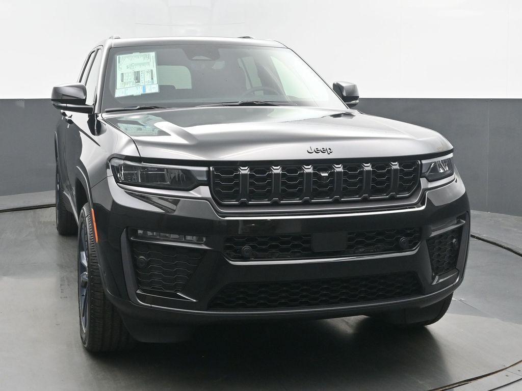 new 2026 Jeep Grand Cherokee car, priced at $48,053