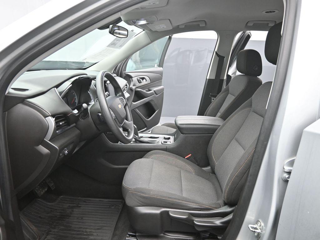 used 2018 Chevrolet Traverse car, priced at $16,999