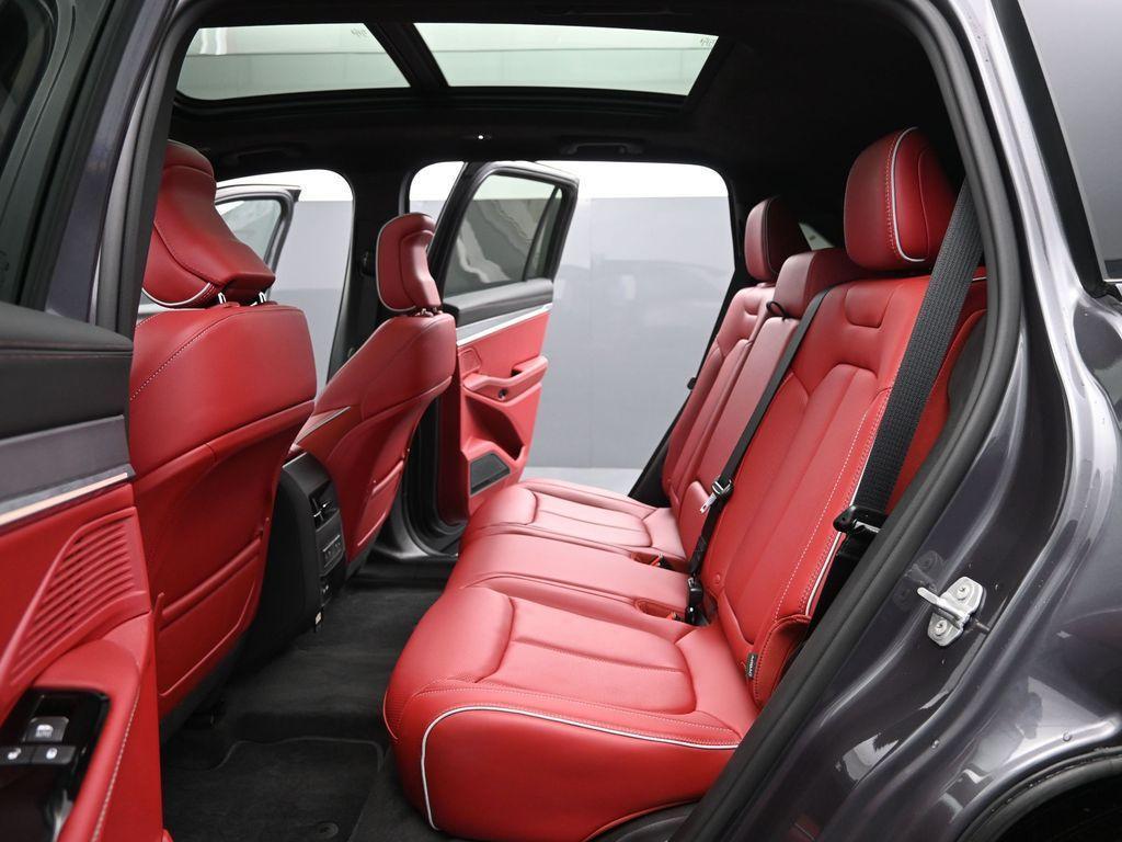 used 2024 Jeep Wagoneer S car, priced at $42,999