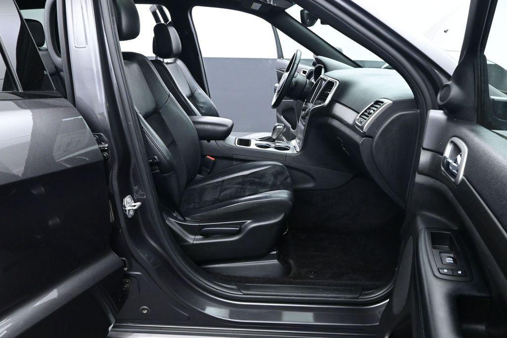 used 2018 Jeep Grand Cherokee car, priced at $18,992