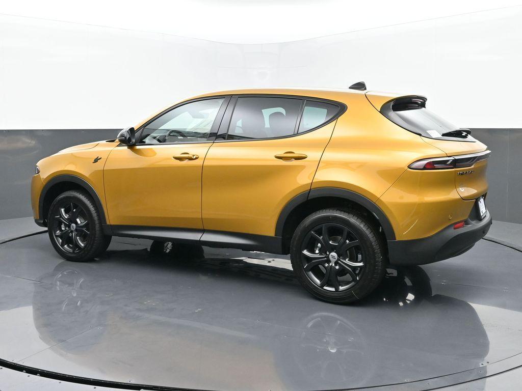 new 2024 Dodge Hornet car, priced at $30,353