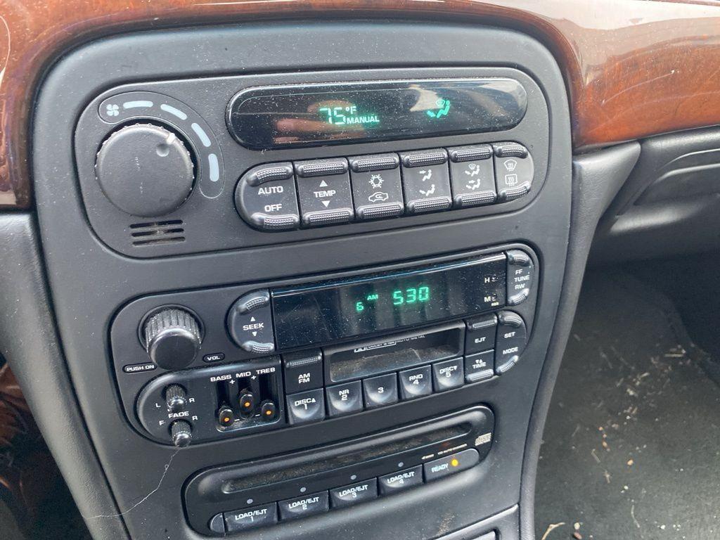 used 2001 Chrysler LHS car, priced at $7,900