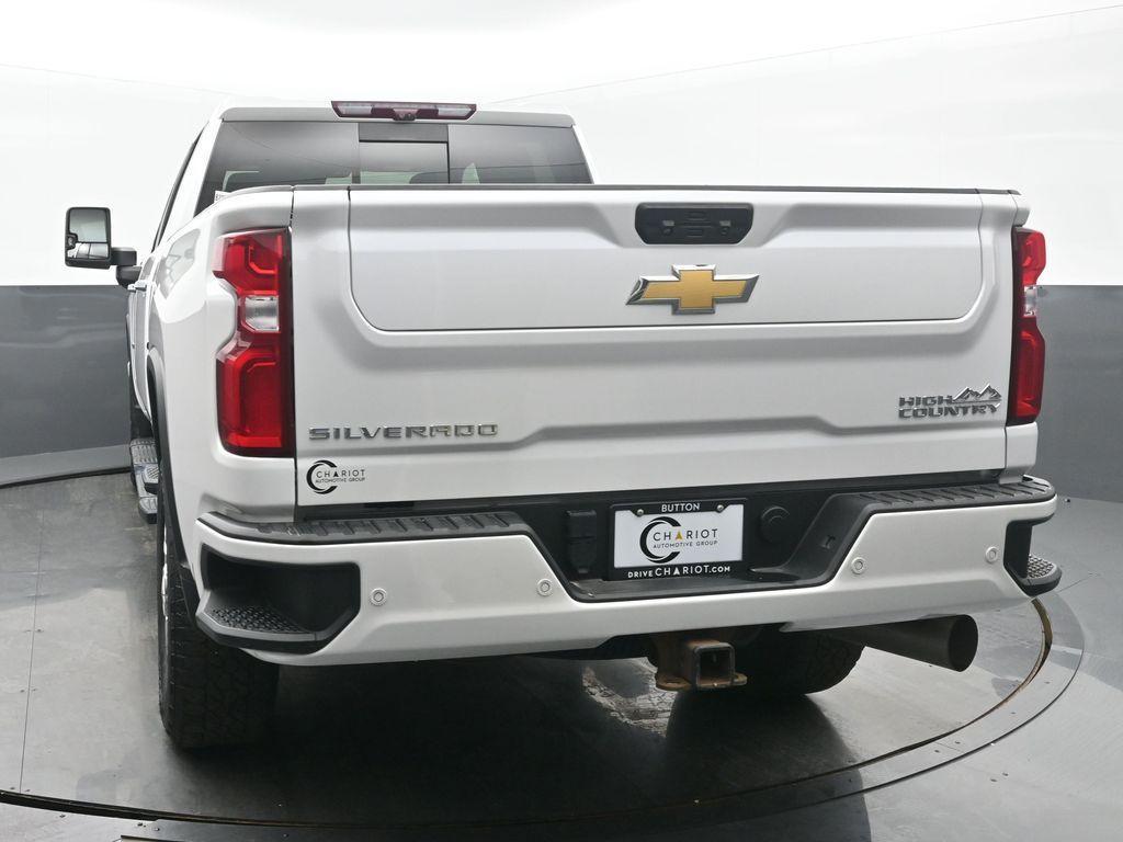 used 2022 Chevrolet Silverado 2500 car, priced at $61,999