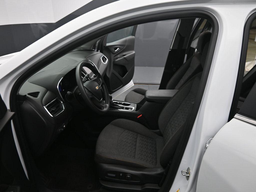used 2023 Chevrolet Equinox car, priced at $21,999