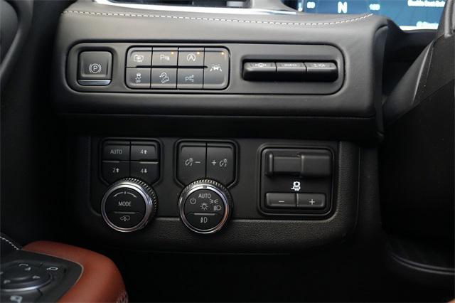 used 2023 GMC Yukon XL car, priced at $61,899