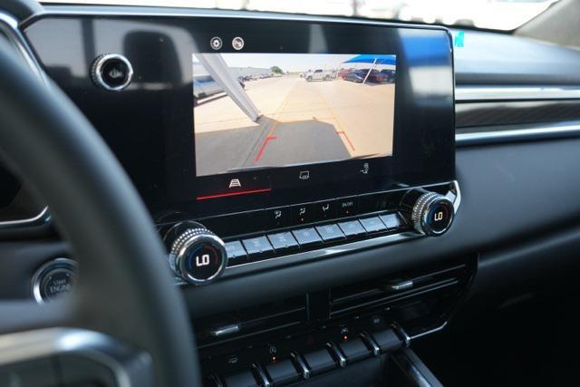 new 2025 GMC Canyon car, priced at $40,924