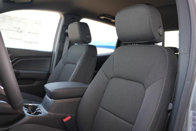 new 2025 GMC Canyon car, priced at $40,924