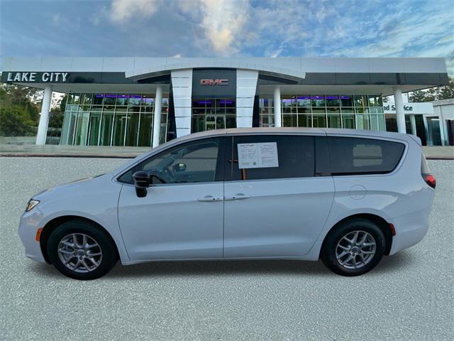 used 2024 Chrysler Pacifica car, priced at $28,950