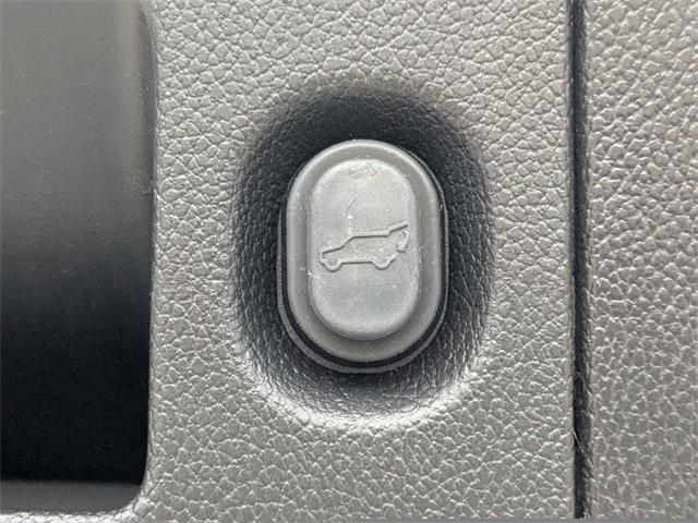 used 2019 GMC Yukon XL car, priced at $26,595