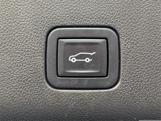 used 2023 Chevrolet Tahoe car, priced at $48,995