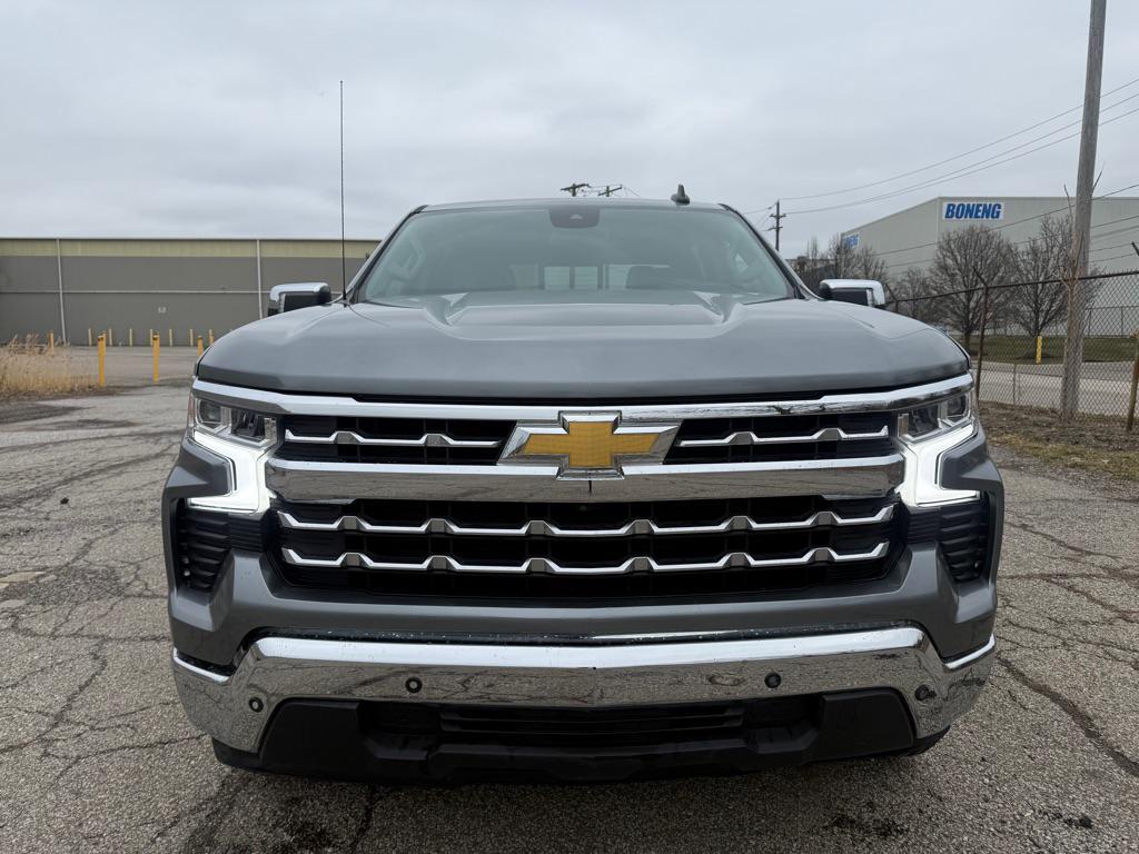 used 2025 Chevrolet Silverado 1500 car, priced at $34,990