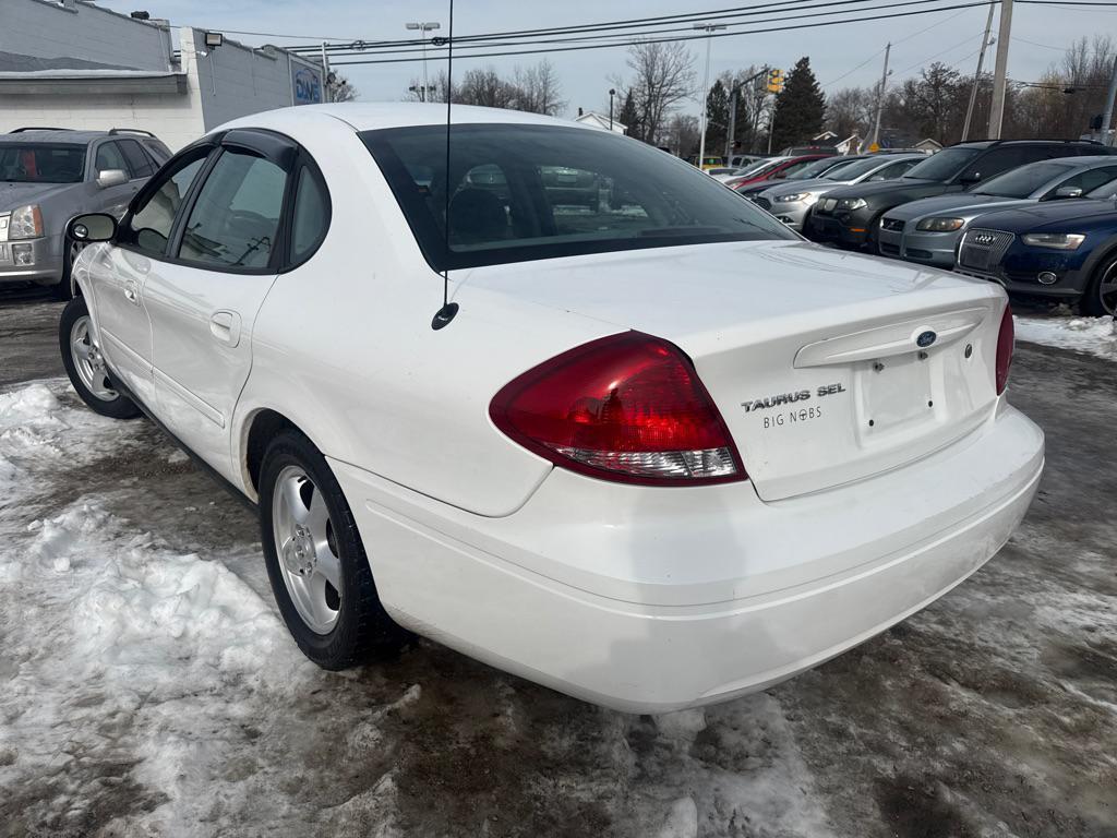 used 2006 Ford Taurus car, priced at $3,490