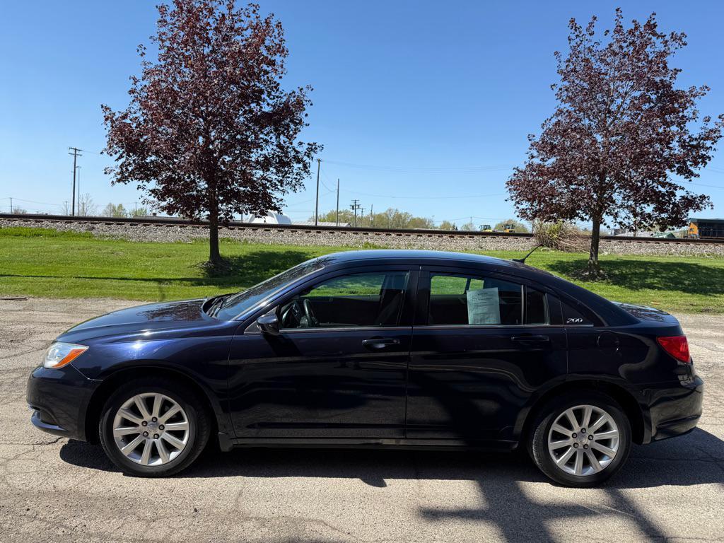 used 2011 Chrysler 200 car, priced at $4,590