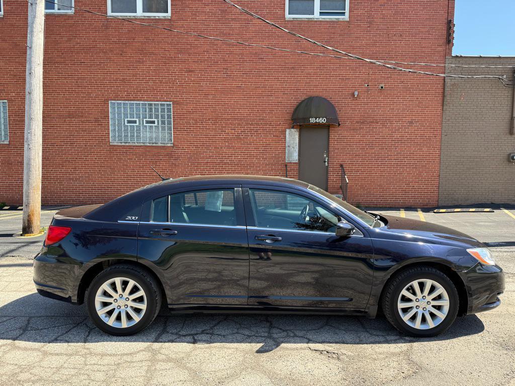 used 2011 Chrysler 200 car, priced at $4,590