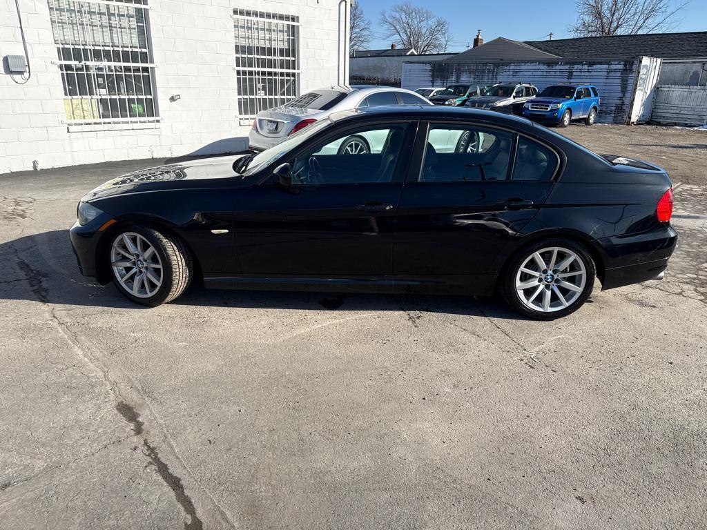used 2011 BMW 328 car, priced at $5,690