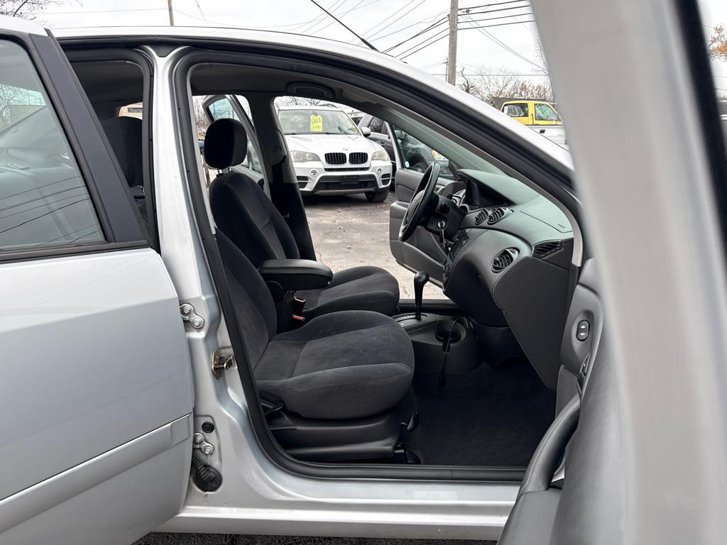 used 2001 Ford Focus car, priced at $3,590