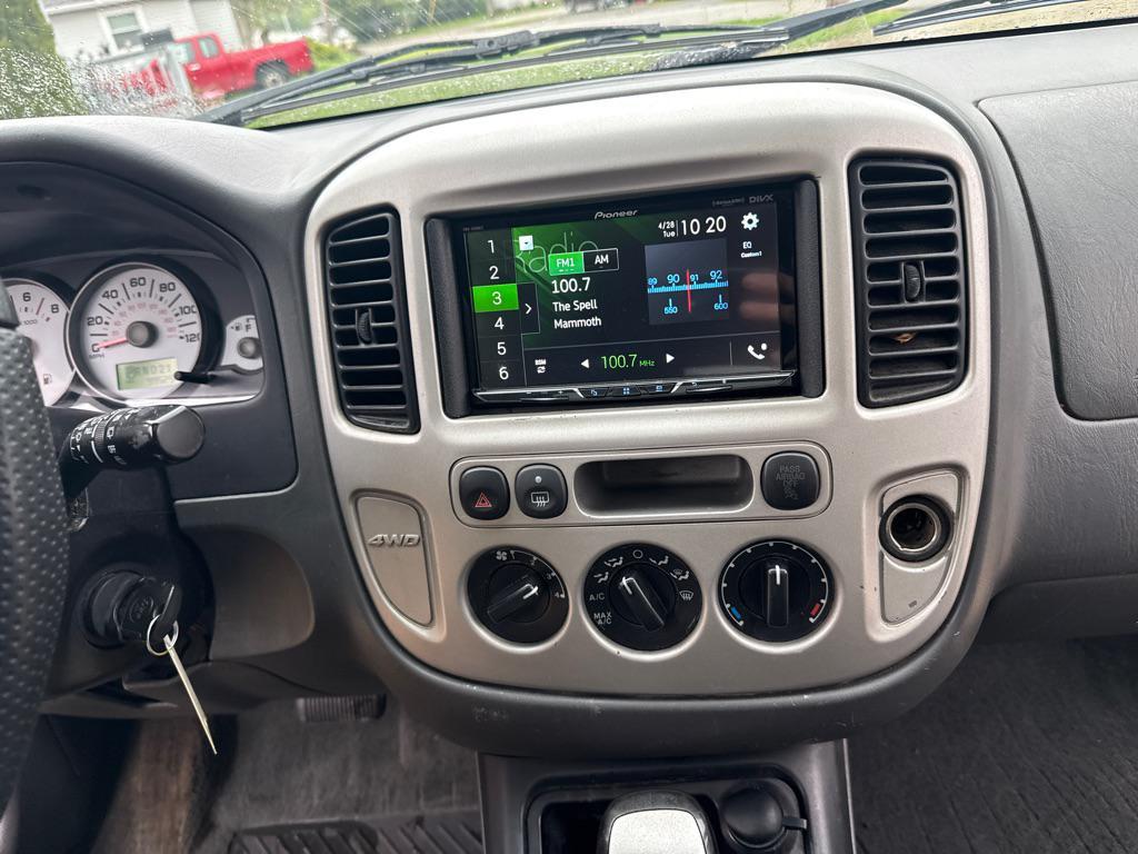 used 2007 Ford Escape car, priced at $3,990
