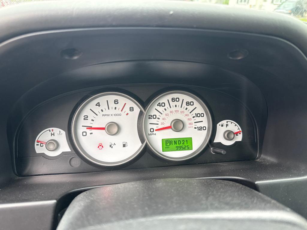 used 2007 Ford Escape car, priced at $3,990