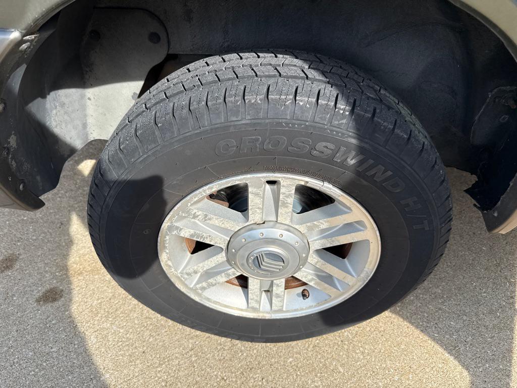 used 2004 Mercury Mountaineer car, priced at $4,690
