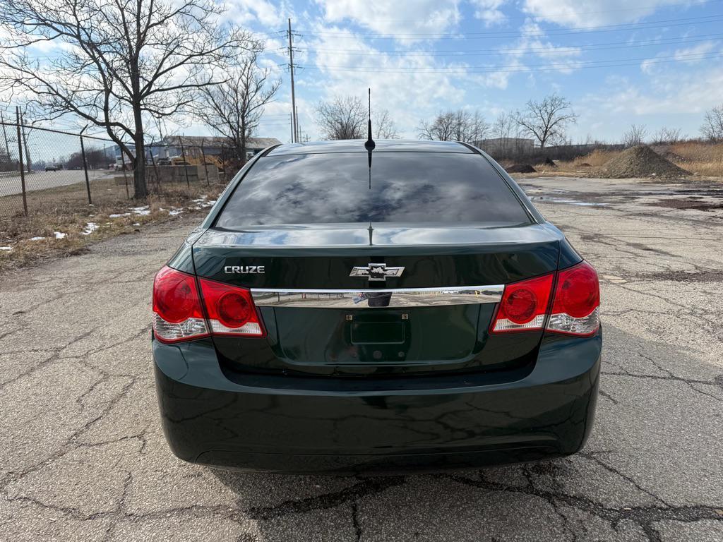 used 2014 Chevrolet Cruze car, priced at $4,990