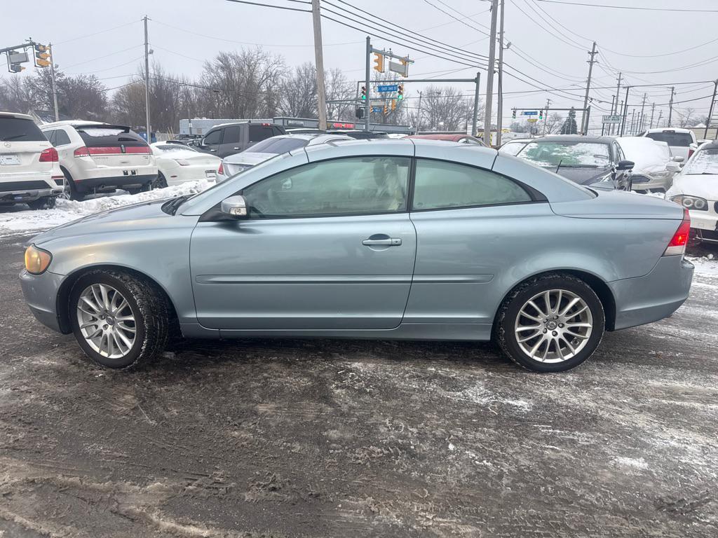 used 2008 Volvo C70 car, priced at $4,590