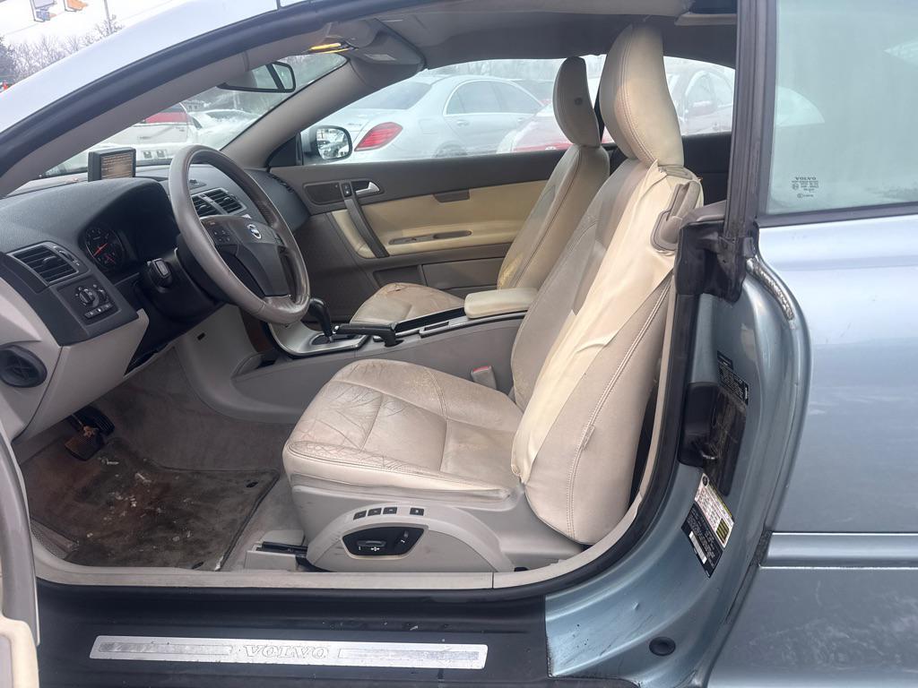 used 2008 Volvo C70 car, priced at $4,590