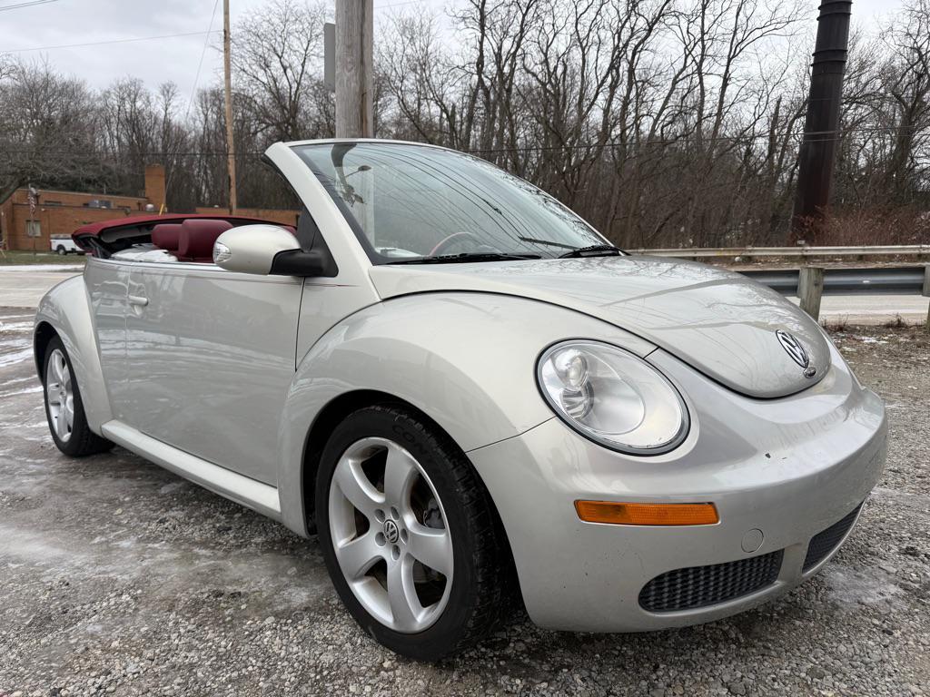 used 2009 Volkswagen New Beetle car, priced at $5,990