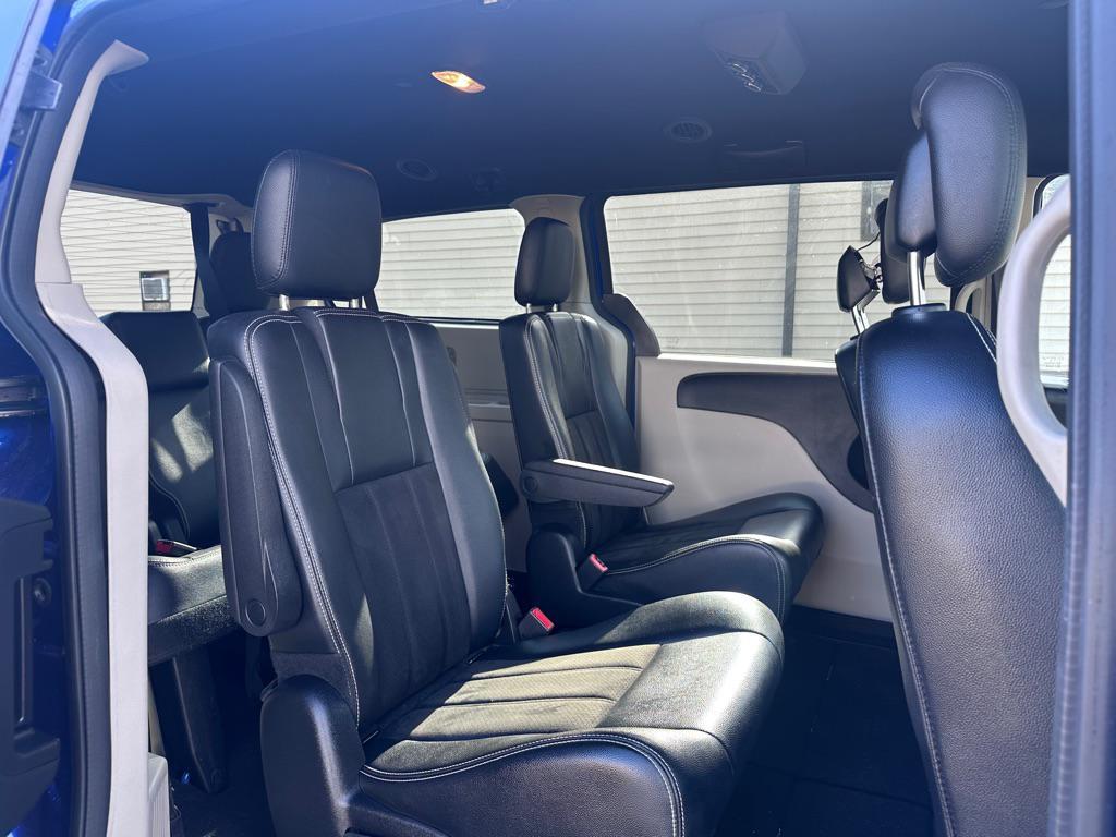 used 2019 Dodge Grand Caravan car, priced at $8,990