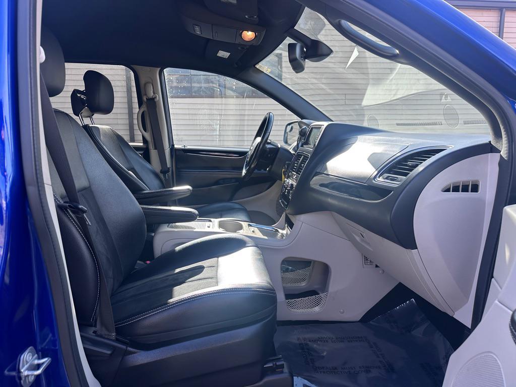 used 2019 Dodge Grand Caravan car, priced at $8,990