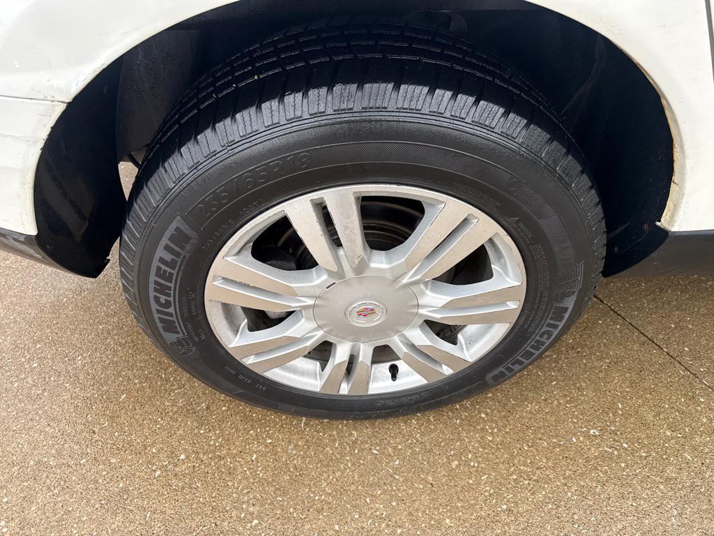 used 2011 Cadillac SRX car, priced at $5,990