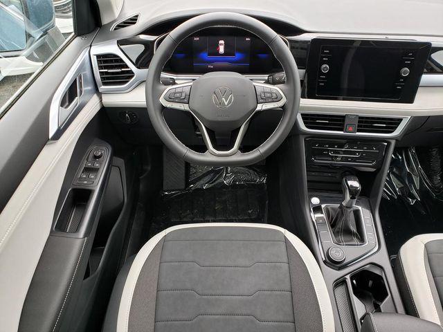 new 2026 Volkswagen Taos car